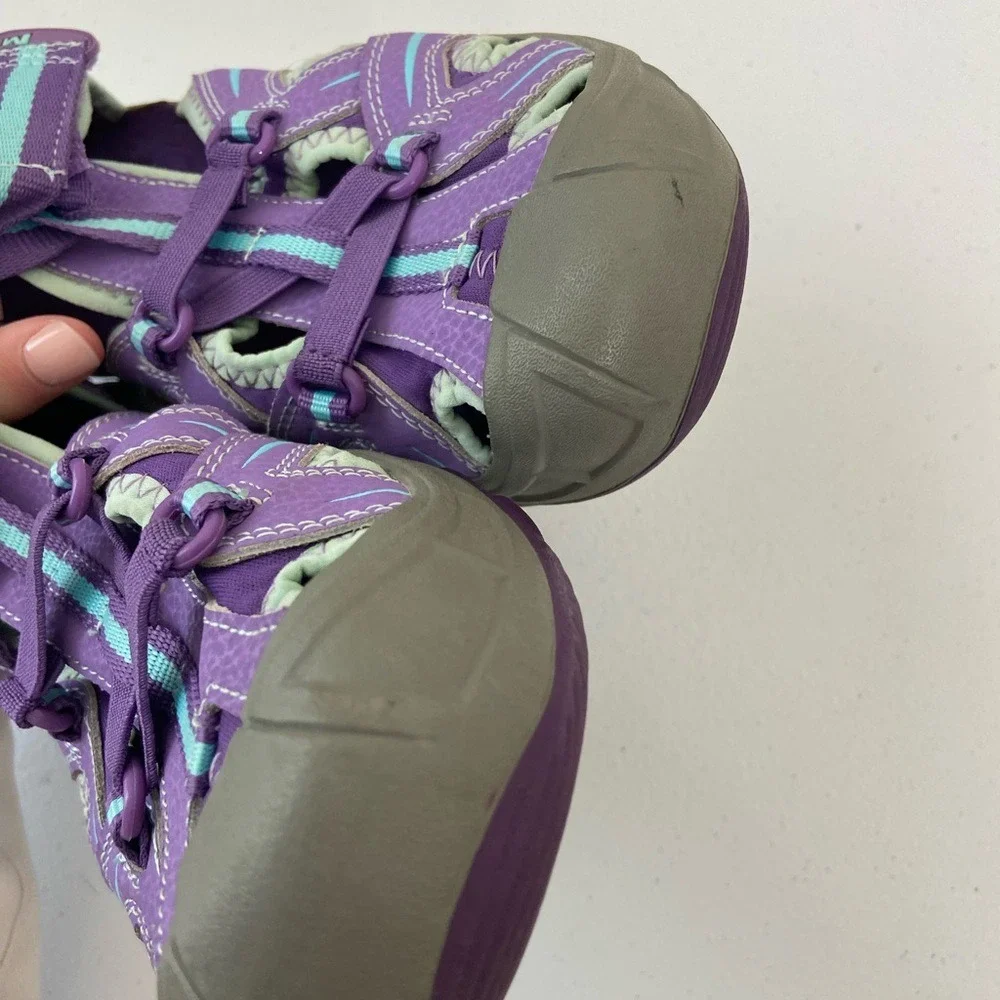 EUC Merrell women's purple hook loop strap hydro hiker hiking sandals shoes 6